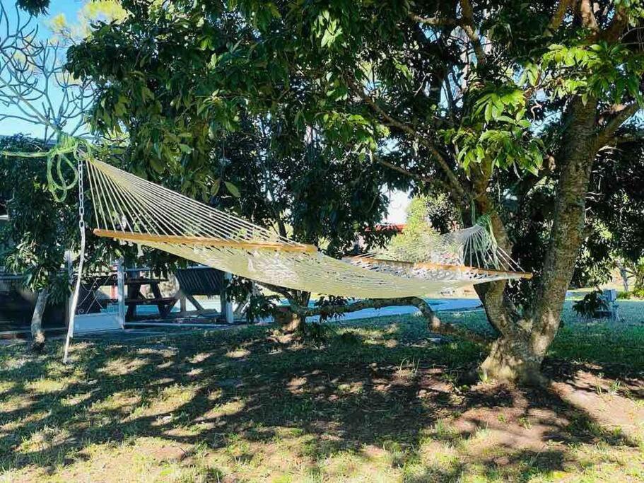 לייק וורת' Ananda Farmhouse And Retreat. מראה חיצוני תמונה